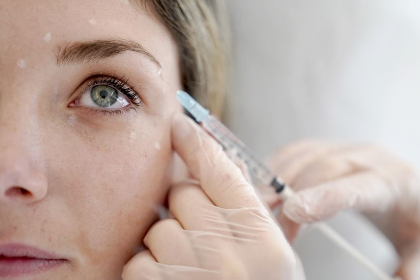 Máster de Formación Permanente en Dermatología Estética.